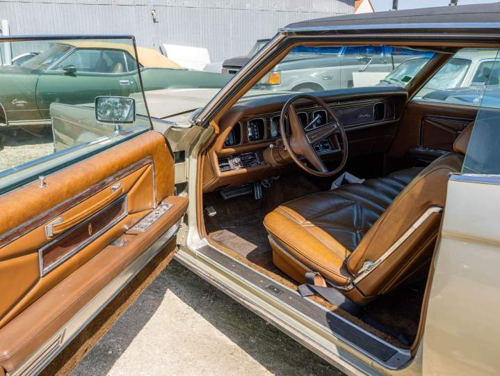 Voiture américaine à restaurer France